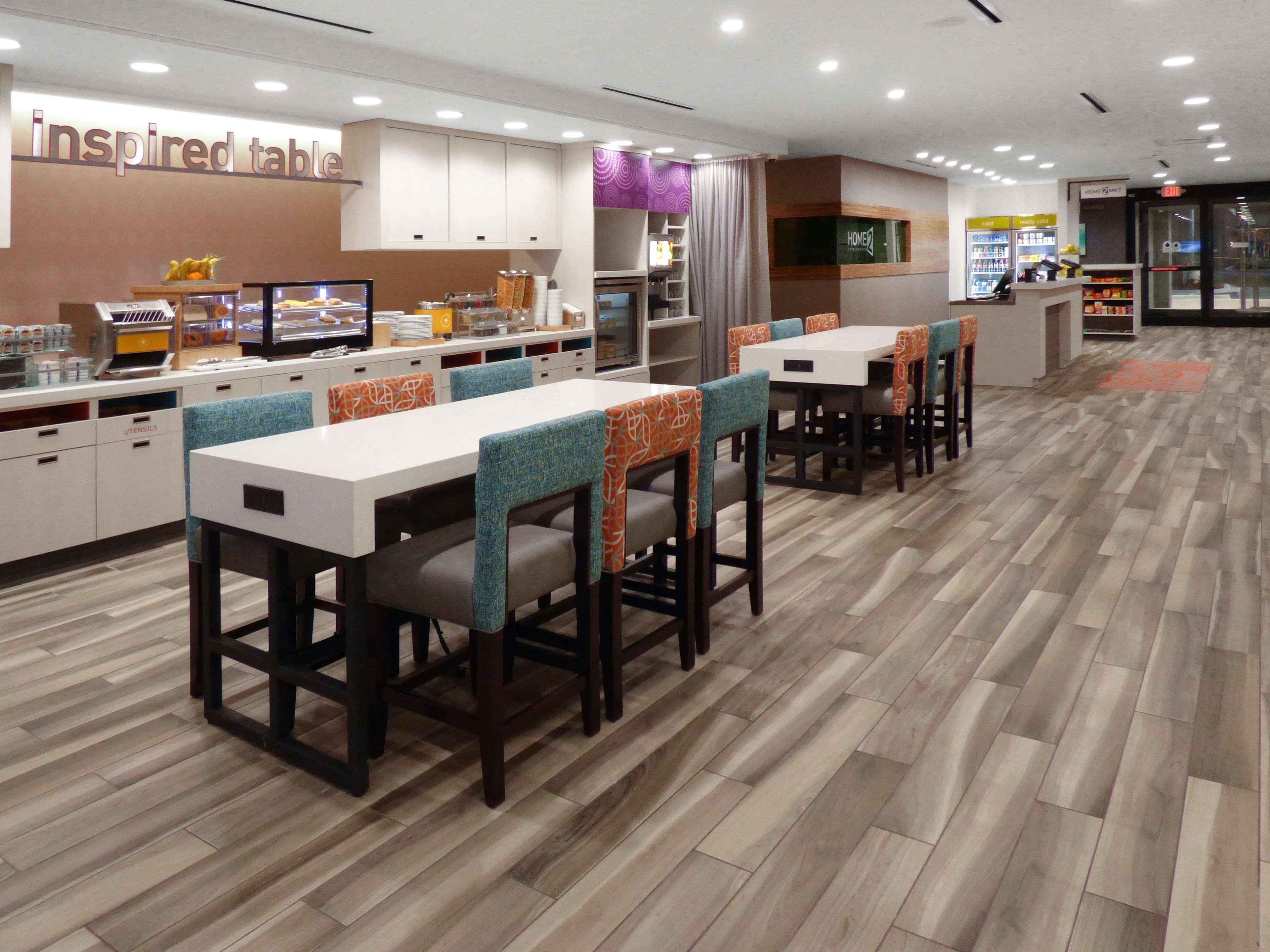 Hotel Home2 By Hilton I-10 Pine Forest 3*