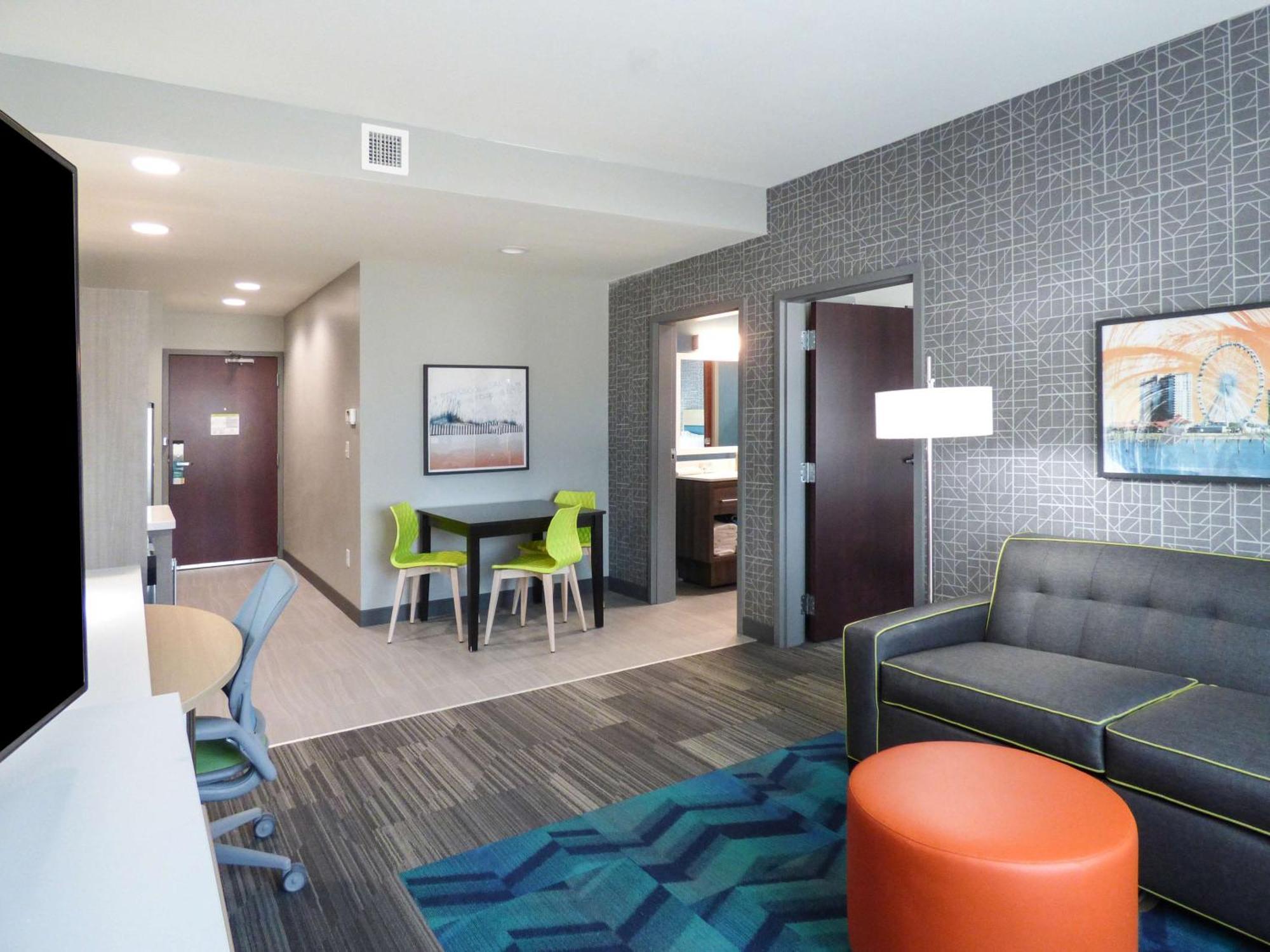 Home2 By Hilton I-10 Pine Forest 3* Ferry Pass